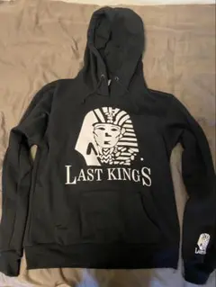 LAST KINGS フード付きパーカー ブラック