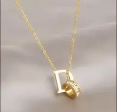 Dロゴ　人工ダイヤゴールドネックレス