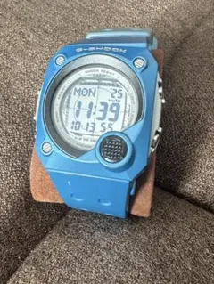 CASIO G-SHOCK g-8000 レアカラー　ブルーパープル　スナイパー パープルとブルーのバイカラーが映えるメタル“G-SHOCK” | 2021年