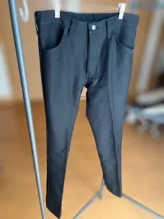 ランチャーパンツ