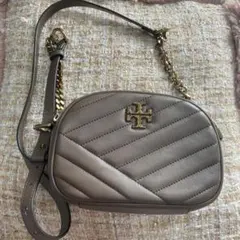 Tory Burch キルティングショルダーバッグ