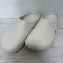 crocs メロウリカバリーグロッグ