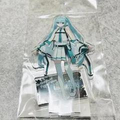 初音ミク NewDaysコラボ アクリルスタンド - メルカリ