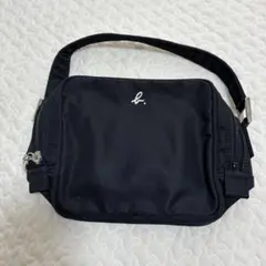 値下げ！アニエスベー　ブラックポーチ