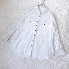 ホワイト ボタン付きシャツ 長袖　3-59