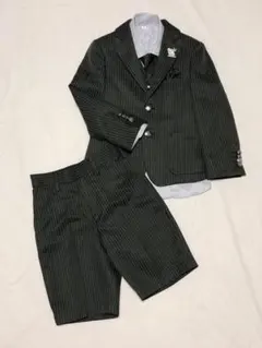 そろそろ入学式のこと考えないと！男の子スーツ