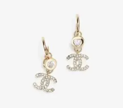 2025年最新】chane リボンピアスの人気アイテム - メルカリ