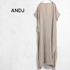 アンドジェイ ワンピース 半袖 ロング丈 Vネック シンプル スリット ゆったり