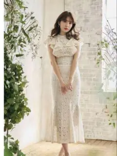 美品‼️ Floral Lace Ruffled Mermaid Skirt 2025年最新】FLoral lace mermaid skirtの人気アイテム - メルカリ
