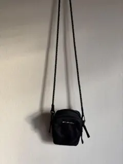 Columbia ミニショルダー、サコッシュ新同