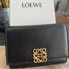 美品 LOEWE ロエベ レザー 三つ折り財布 ブラック