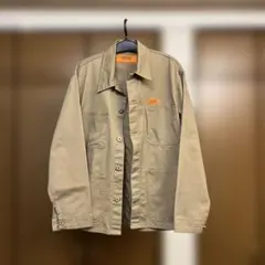 UNIVERSAL OVERALL カバーオール　ジャケット　ベージュ　古着のサムネイル