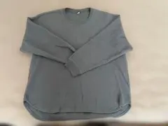 ユニクロ　ニットセーター