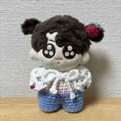 あみぐるみ ピンクつなぎの男の子(値下げ中) - メルカリ