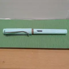 Item thumbnail for item 001a5bb4-ea4b-4e3a-8e4a-06fd759a1d1e