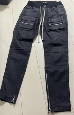 Danke schon ダンケシェーンレザースキニーパンツ Sサイズ黒完売商品 DANKE SCHON（ダンケシェーン）の「DankeSchon/ダンケシェーン