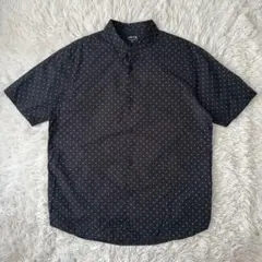 美品　STUSSY　ロゴ刺繍　スタードット柄　半袖シャツ　XLサイズ　星柄