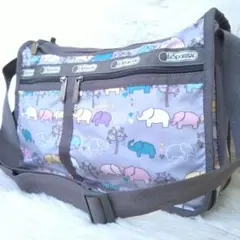 【極美品】LeSportsac ショルダーバッグ デラックスエブリデイ ゾウ