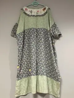 コットンワンピース