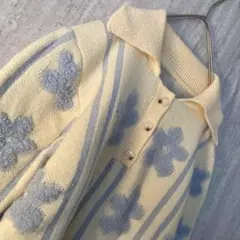 ニット ヴィンテージ レトロ 花柄 ハーフボタン エリ付き オフホワイト 水色