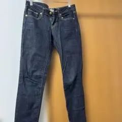 ユニクロ　デニム　ジーパン　スキニーフィット