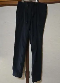 UNIQLO　ネイビーカーゴ パンツ (M)