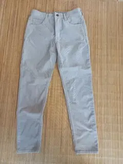 ベージュ スリムフィットパンツ コットン混紡