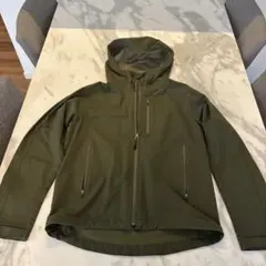 ナイロン マウンテンパーカー