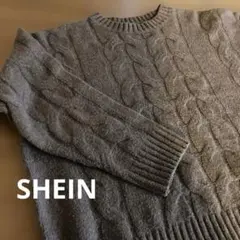 ケーブルニット 長袖