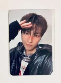 ホンジュン ANITEEZ ATEEZ 5万ウォン 5000円 購入特典 トレカ