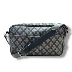 Item thumbnail for item 5e28a83c-e0d7-413e-a3cd-17a0cfcbefce