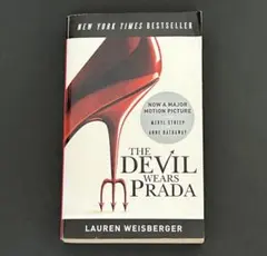 洋書　プラダを着た悪魔　The Devil Wears Prada