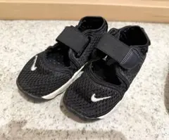 Nike ベビーシューズ 黒 スニーカー ベルクロストラップ　14cm
