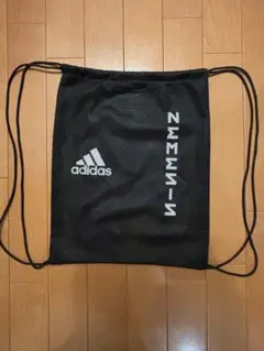 アディダス　ネメシス　シューズケース