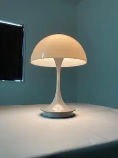 ルイスポールセン パンテラ リプロダクト ホワイト✖️グレー テーブルライト