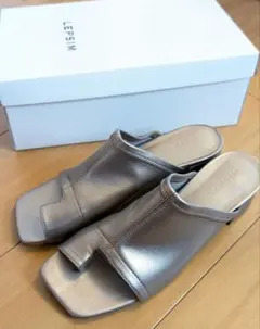 Item thumbnail for item f073a8a8-2246-4051-9271-04d0659f018a