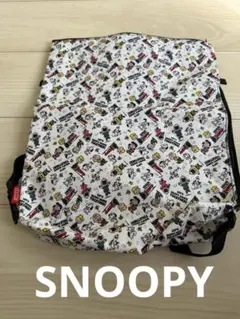 PEANUTSピーナッツ　SNOOPYスヌーピー キッズリュック　総柄