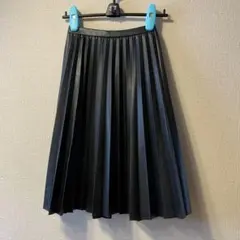 ZARA 黒 プリーツスカート 合成皮革 140