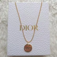 dior チャーム