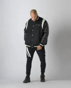 cronos クロノス　スタジャン　ブラック　Lサイズ CRONOS LIGHT STADIUM JUMPER/クロノス ライトスタジアム