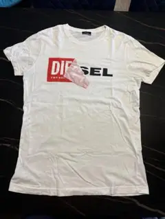 DIESEL ディーゼル　ロゴ　はがれロゴ　半袖　tシャツ 白　ホワイトSサイズ