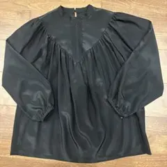 BARNEYS NEW YORK 黒い長袖ブラウスのサムネイル