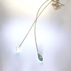 ネックレス　スワロフスキー　Y字　ラリエット　ゴールド　淡水パール　グリーン