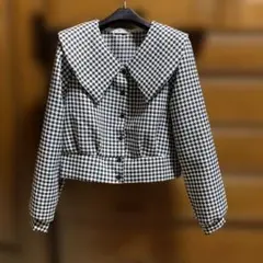 チェック柄ジャケット 大きな襟　薄手