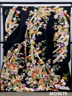 振袖 刺繍 金彩 銀彩 紋意匠 身丈168cm 撥水加工済 MO3580 - メルカリ