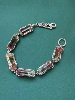 Item thumbnail for item efdc4dd9-2bb3-47a3-ab63-572512672de4