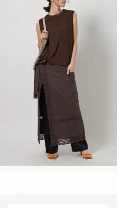 【新品】UNITED ARROWS バテンレース　ラップスカートのサムネイル