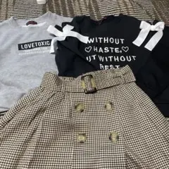 LOVETOXIC まとめ売り　トレーナー２枚セット　スカート1枚