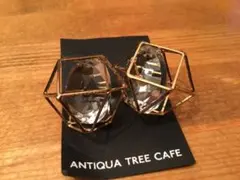 ANTIQUE TREE CAFE ピアス