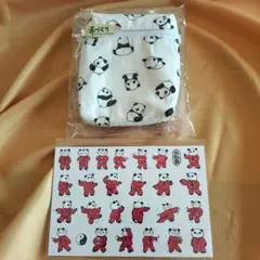 パンダ柄 手作りポーチ &パンダ太極拳ポストカードセット